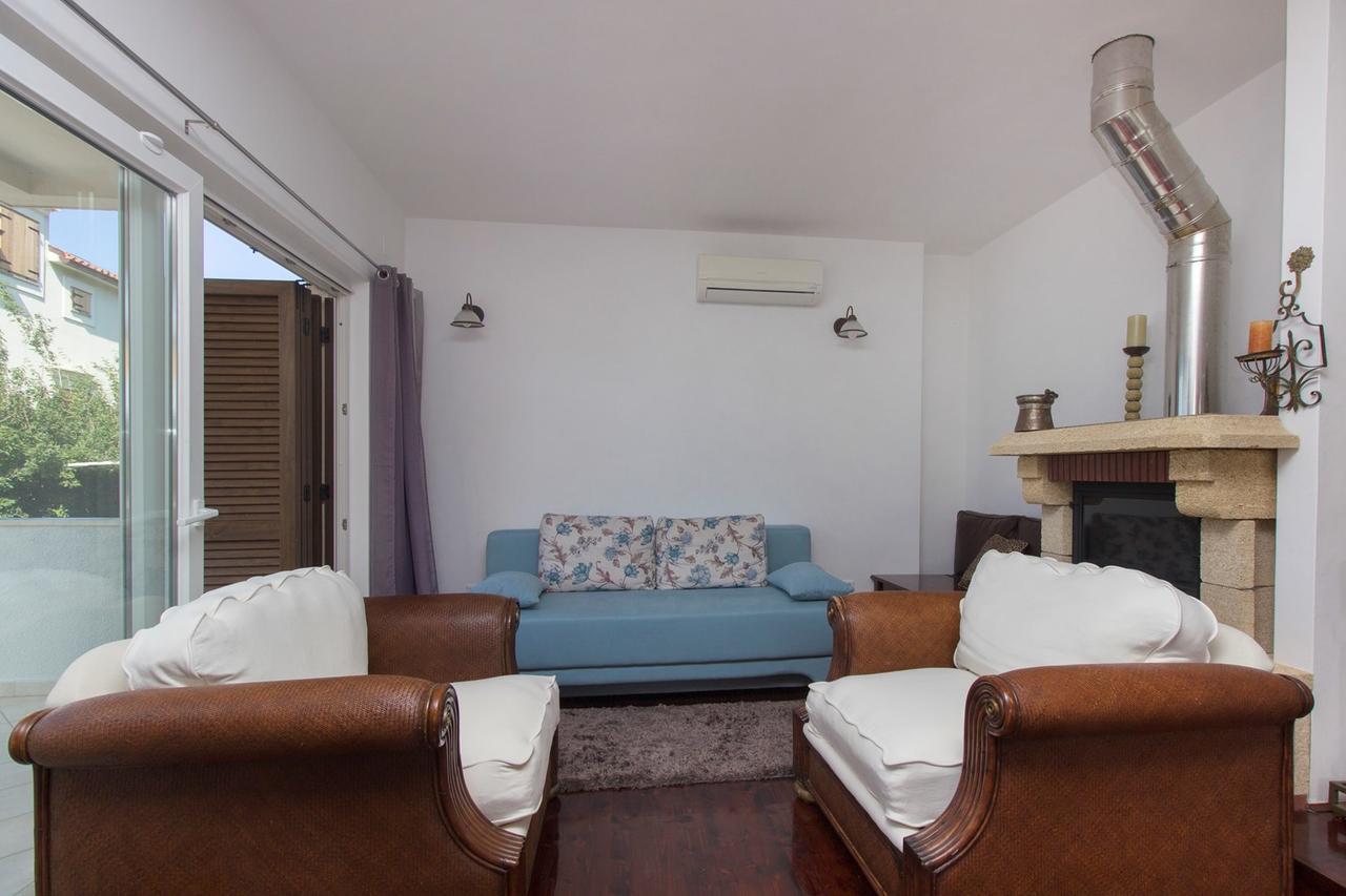 Sea Breeze - Front Sea Apartment Zaboric Exterior photo